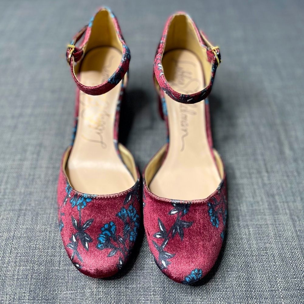 Libby Edelman Velvet Jennifer Pump - Picture 4 of 14